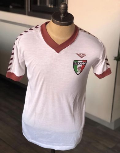 Mexico 1980 away