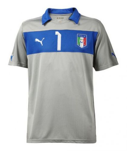 Italy 2012 Visitante
