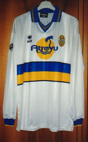 Hellas Verona 1998-99 away