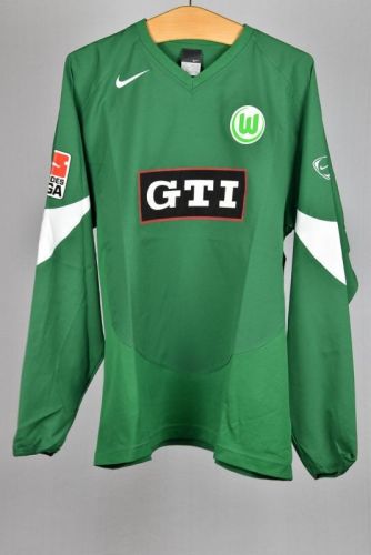 VfL Wolfsburg 2004-05 home