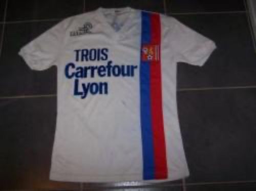 Olympique Lyon 1974-75 home