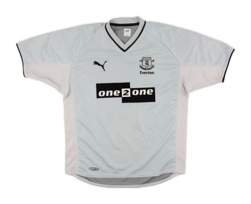 Everton 2001-02 away