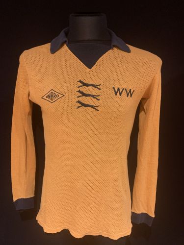Wolverhampton 1975-76 Home