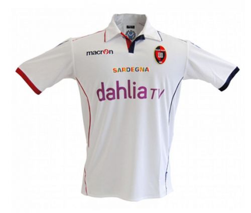 Cagliari 2010-11 away